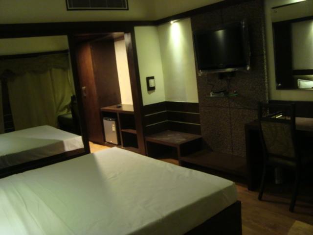 The Rajshahi Palace Hotel Indore Eksteriør billede